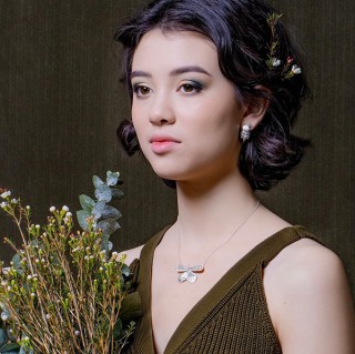 Jewellery (Fine) 20 Jewellery