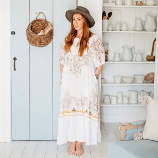 Clothing & Seasonal Fashion Jewel BeLoved