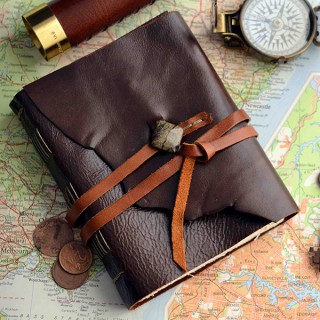 Paper Hannelore's Story Works