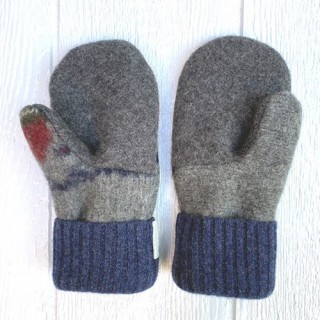 Textiles Upcycled.Design