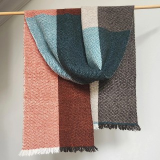 Textiles VSP Weaving Studio